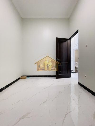Kamar Tidur — Rumah 2 Lantai Dekat Stasiun dan Kawasan GDC